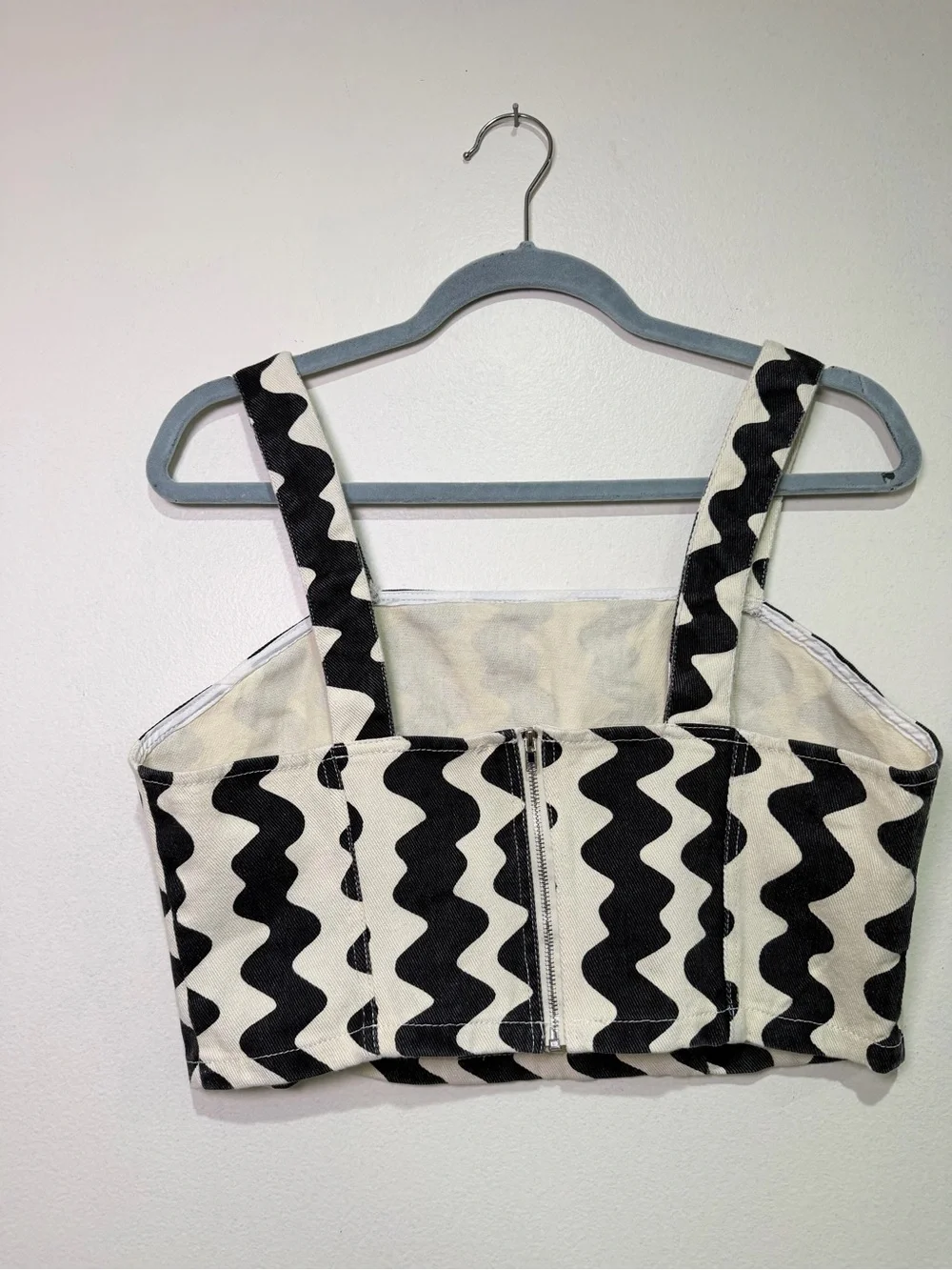 NWT Cider Black Cream Wave Matching Set Crop Top Wide Leg Pants Size Large - Picture 10 of 12